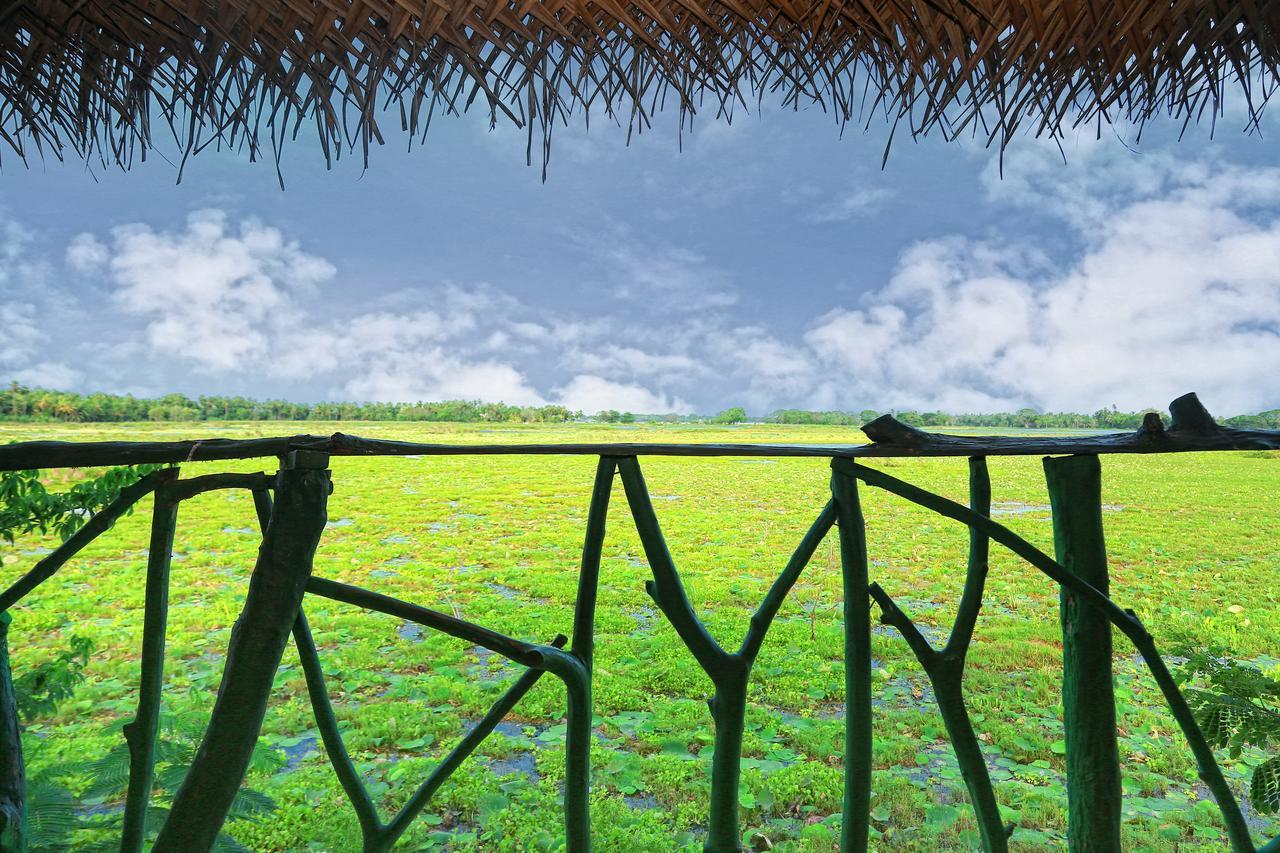 Lake Face Cabana Tissamaharama Ngoại thất bức ảnh